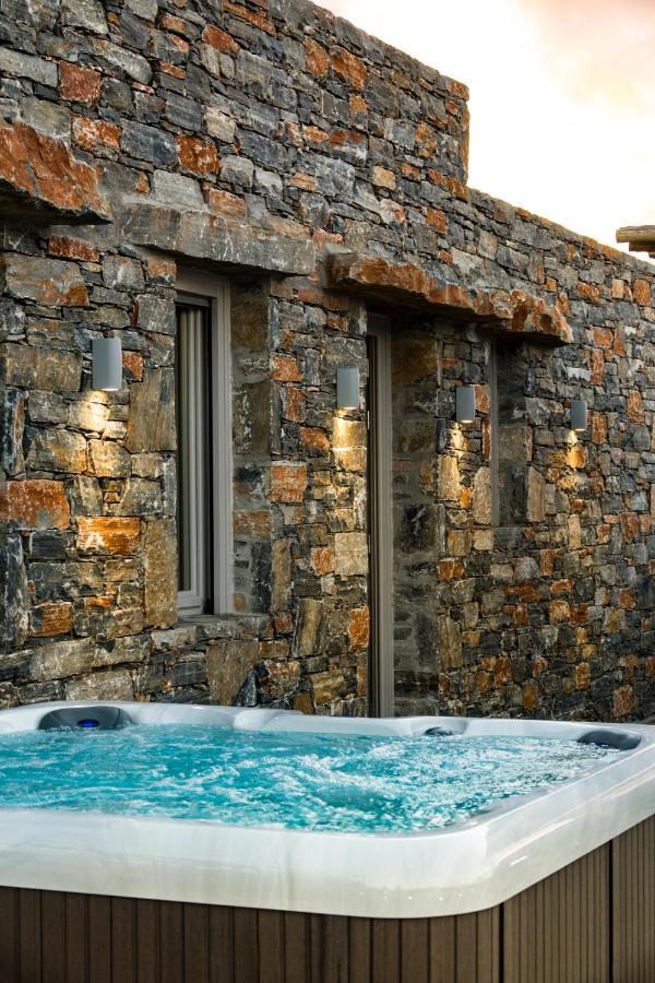 Maris Private Residence Folégandros Exteriör bild